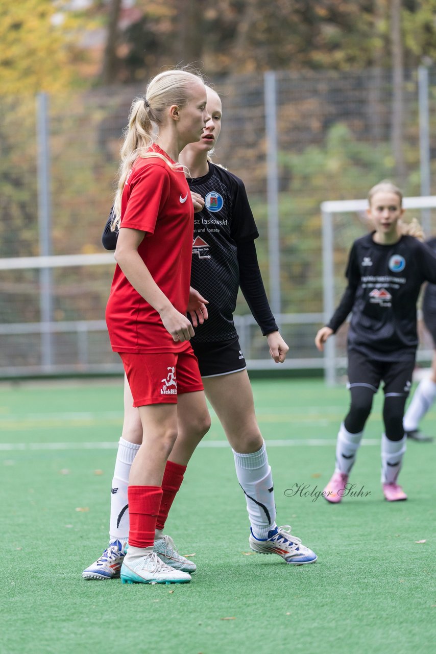 Bild 59 - wCJ VfL Pinneberg - Eimsbuettler TV : Ergebnis: 0:3